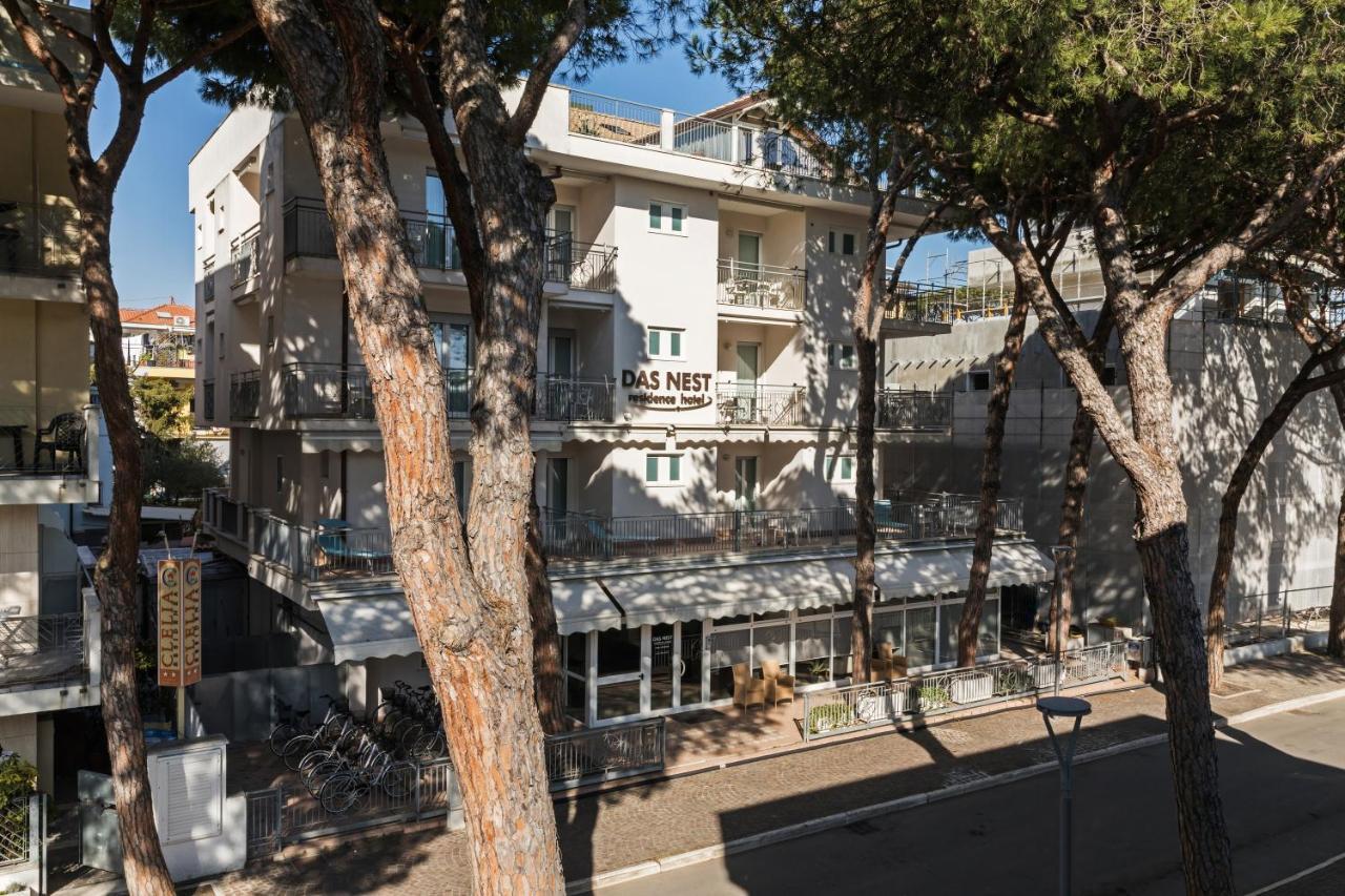 Residence Das Nest - Appartamenti A Pochi Passi Dal Mare Riccione Esterno foto